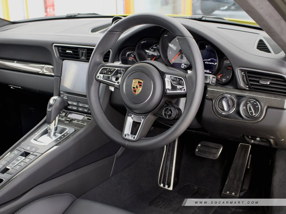 https://i.i-sgcm.com/new_cars/cars/11135/11135_g66