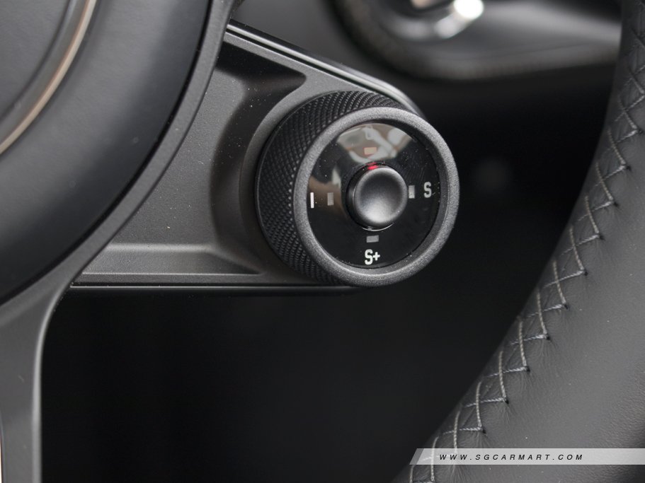 https://i.i-sgcm.com/new_cars/cars/11135/11135_g68