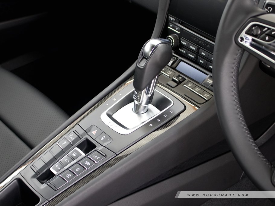 https://i.i-sgcm.com/new_cars/cars/11135/11135_g73