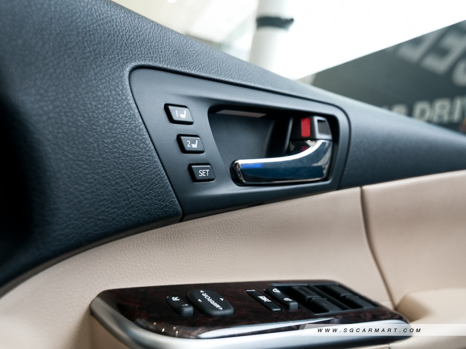 https://i.i-sgcm.com/new_cars/cars/11136/11136_g28