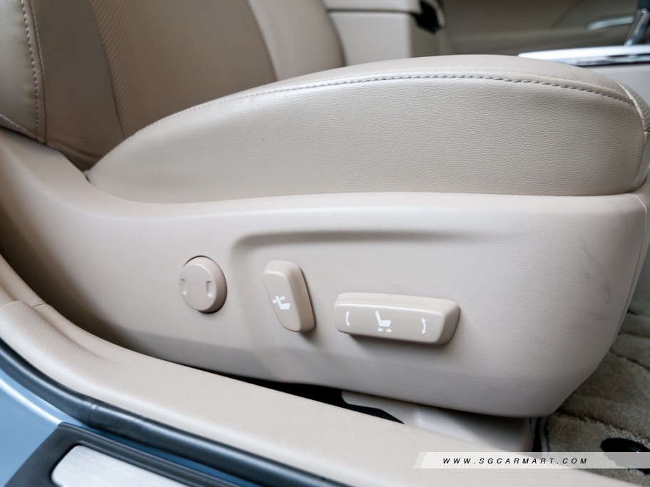 https://i.i-sgcm.com/new_cars/cars/11136/11136_g30