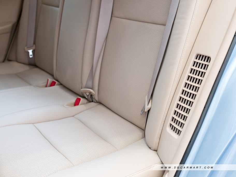 https://i.i-sgcm.com/new_cars/cars/11136/11136_g32