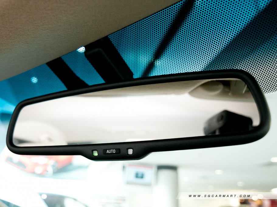 https://i.i-sgcm.com/new_cars/cars/11137/11137_g27