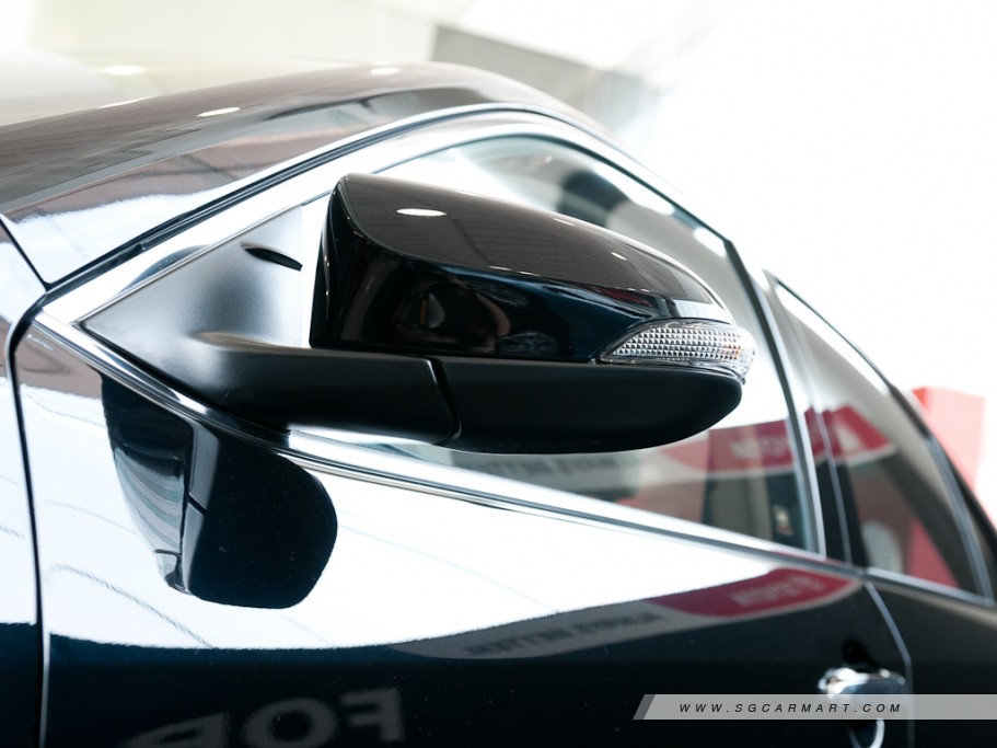 https://i.i-sgcm.com/new_cars/cars/11137/11137_g9