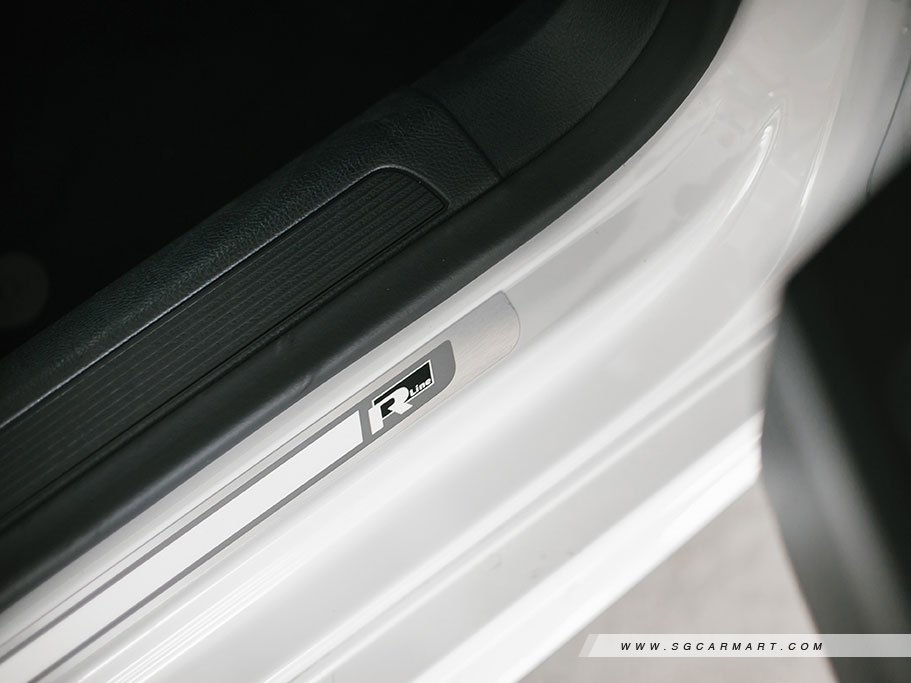 https://i.i-sgcm.com/new_cars/cars/11138/11138_g36