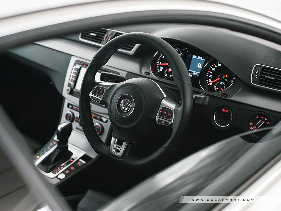 https://i.i-sgcm.com/new_cars/cars/11138/11138_g38