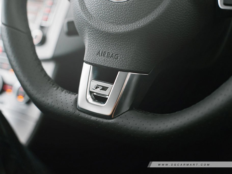 https://i.i-sgcm.com/new_cars/cars/11138/11138_g44