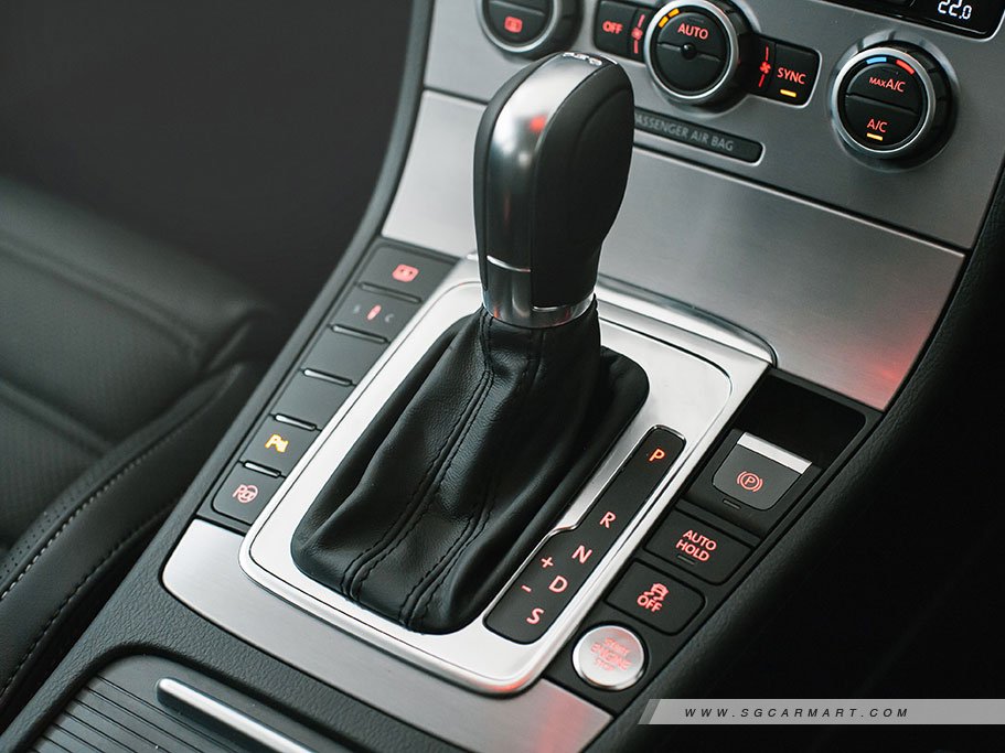 https://i.i-sgcm.com/new_cars/cars/11138/11138_g45