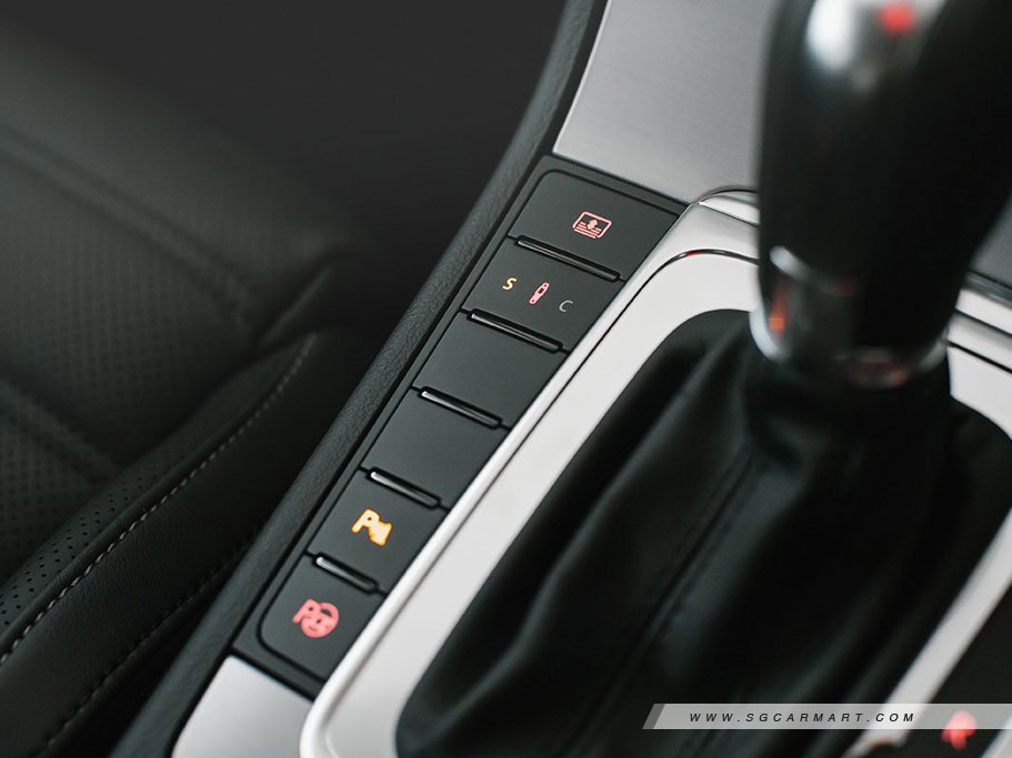 https://i.i-sgcm.com/new_cars/cars/11138/11138_g46