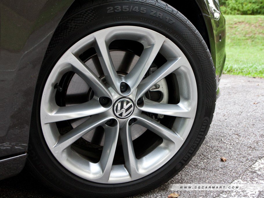 https://i.i-sgcm.com/new_cars/cars/11138/11138_g9