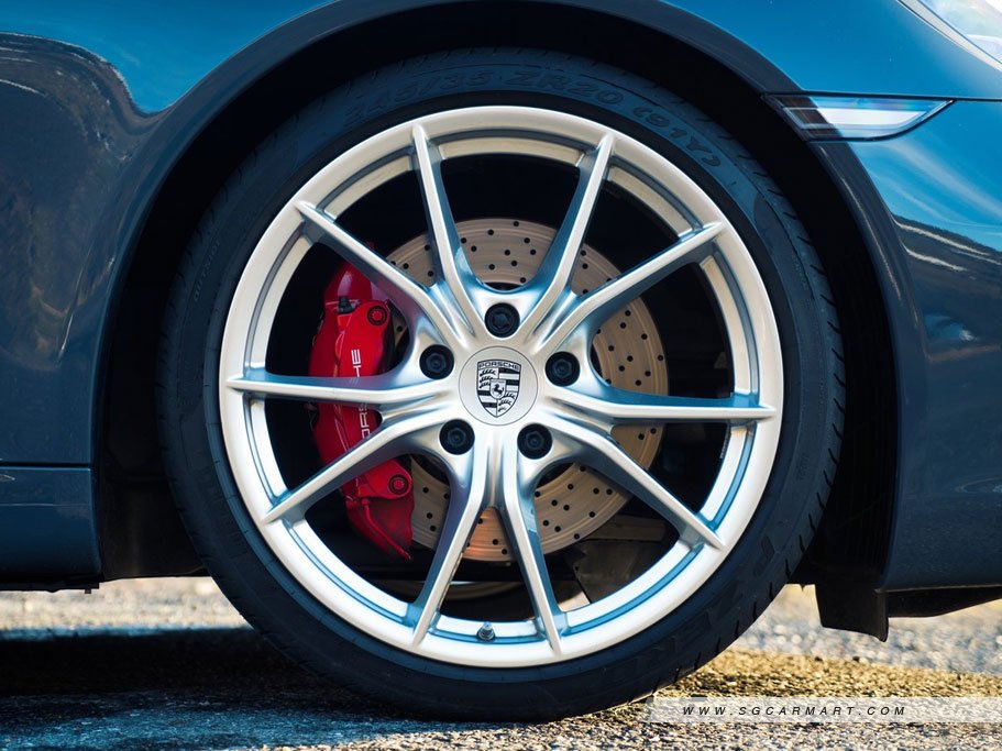 https://i.i-sgcm.com/new_cars/cars/11139/11139_g33