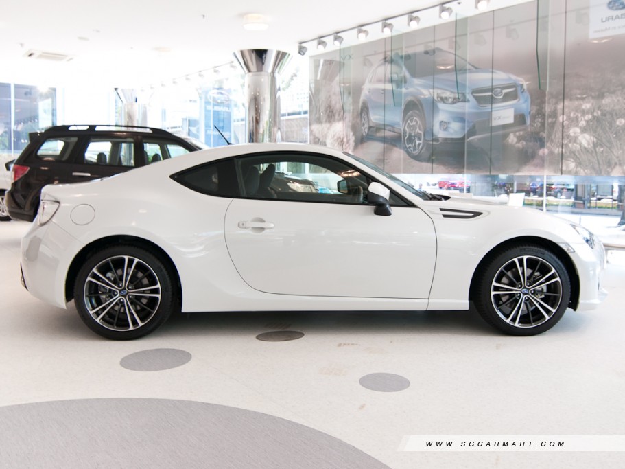 https://i.i-sgcm.com/new_cars/cars/11142/11142_g20