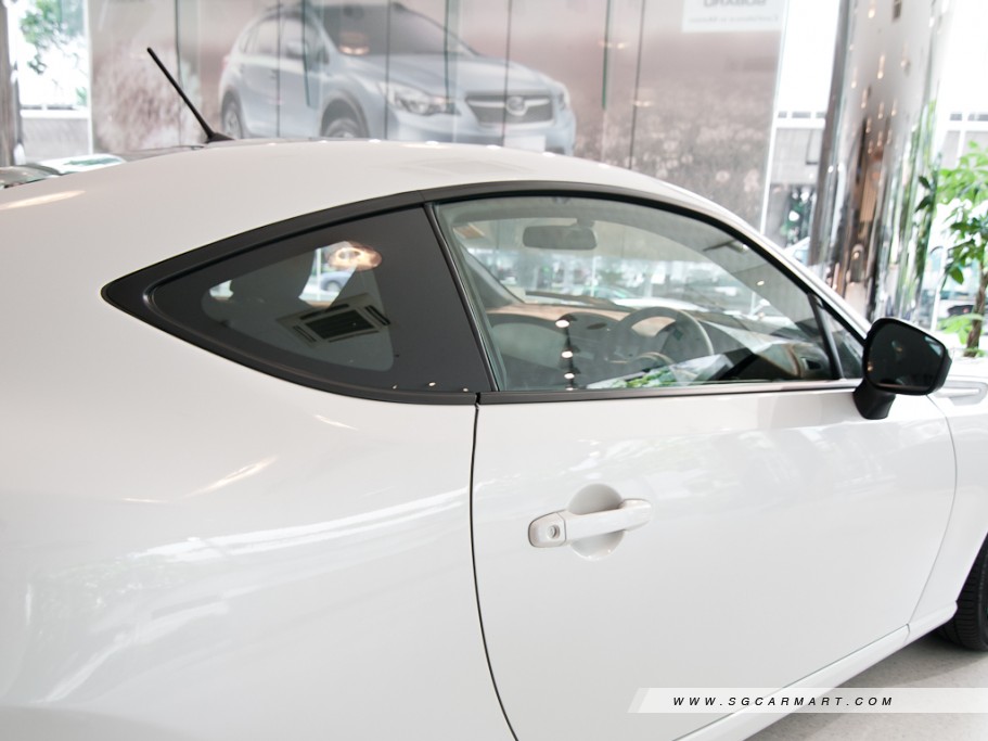 https://i.i-sgcm.com/new_cars/cars/11142/11142_g26