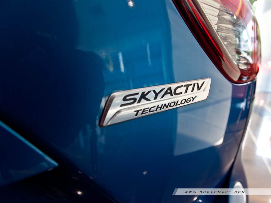 https://i.i-sgcm.com/new_cars/cars/11144/11144_g34