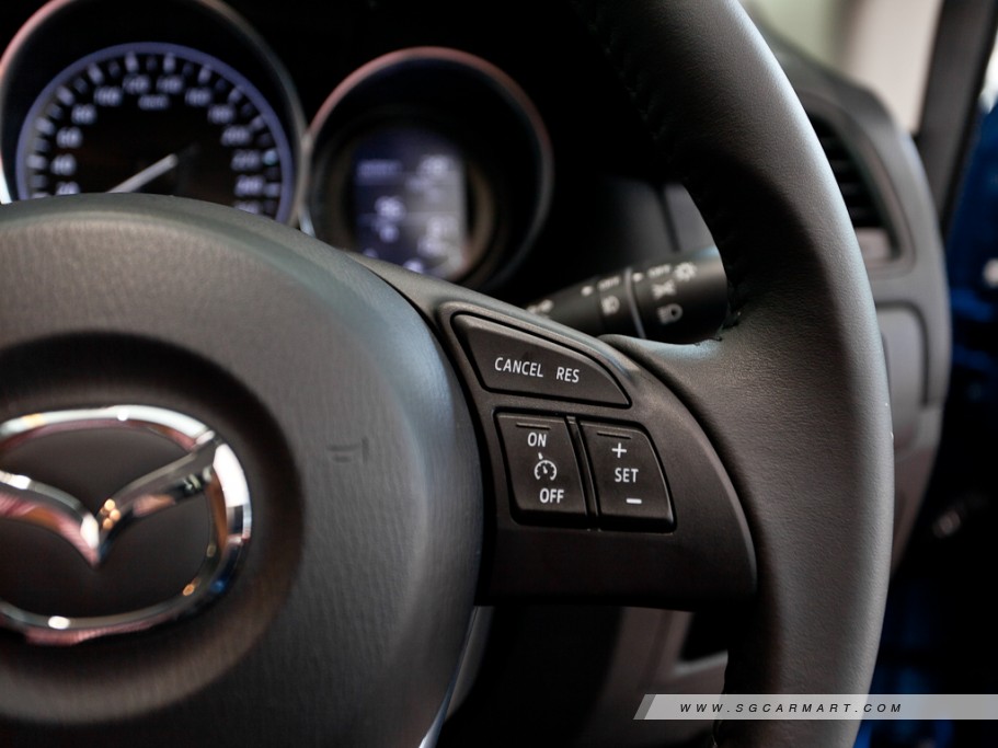 https://i.i-sgcm.com/new_cars/cars/11144/11144_g40