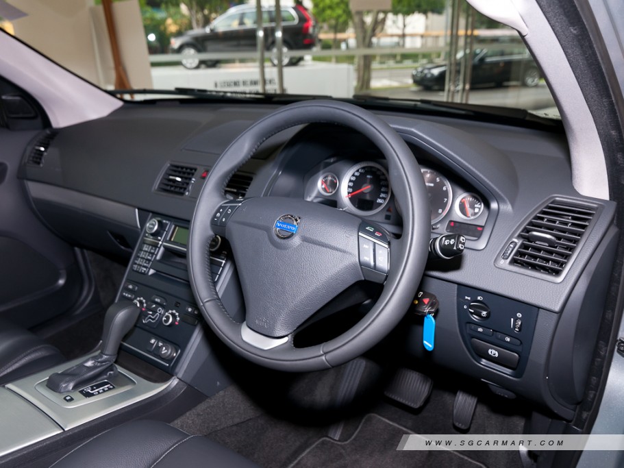 https://i.i-sgcm.com/new_cars/cars/11146/11146_g20