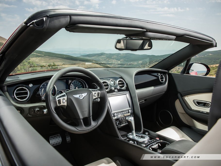 https://i.i-sgcm.com/new_cars/cars/11147/11147_g25