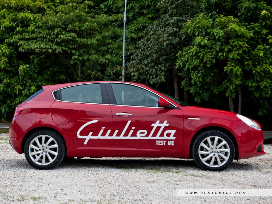 https://i.i-sgcm.com/new_cars/cars/11148/11148_g13