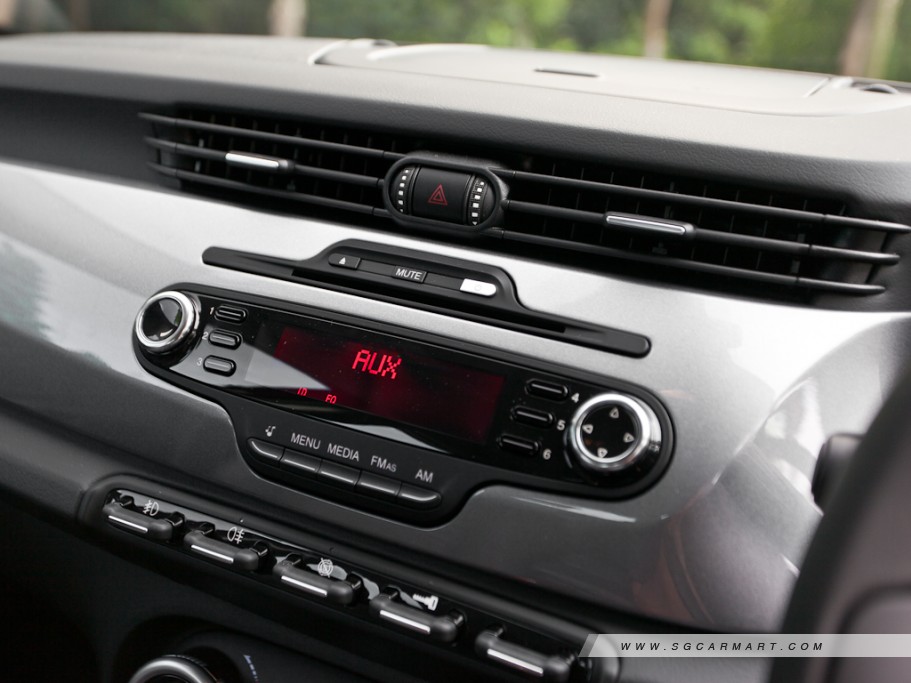 https://i.i-sgcm.com/new_cars/cars/11148/11148_g28
