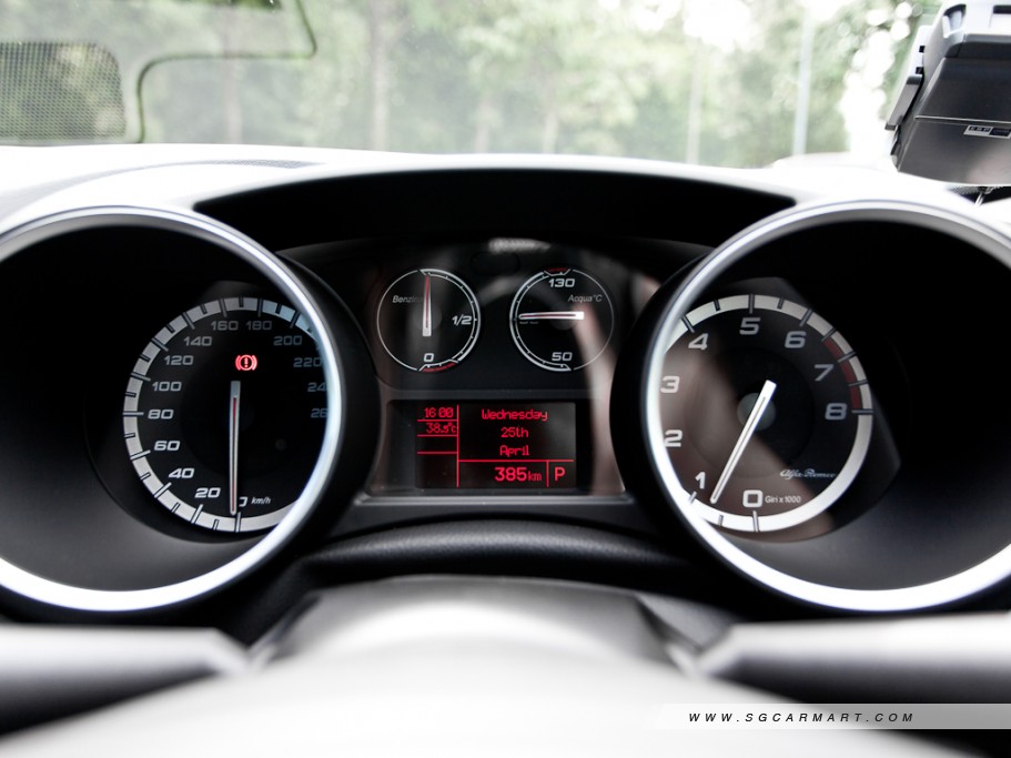 https://i.i-sgcm.com/new_cars/cars/11148/11148_g32