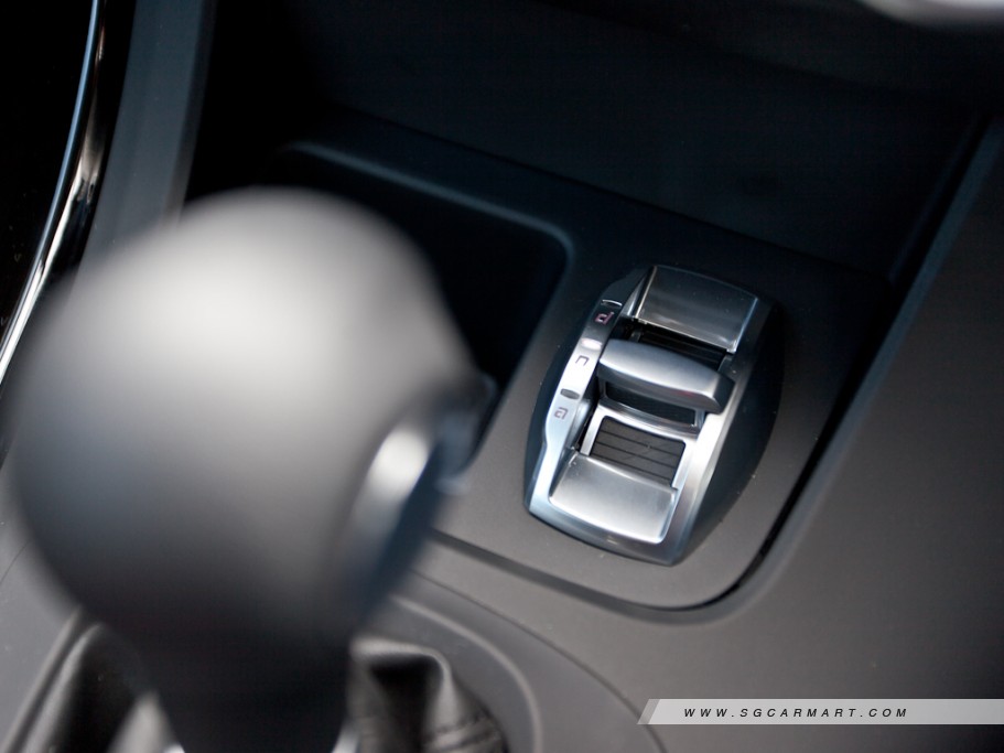 https://i.i-sgcm.com/new_cars/cars/11148/11148_g34