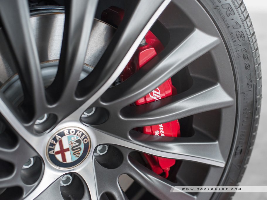 https://i.i-sgcm.com/new_cars/cars/11148/11148_g51