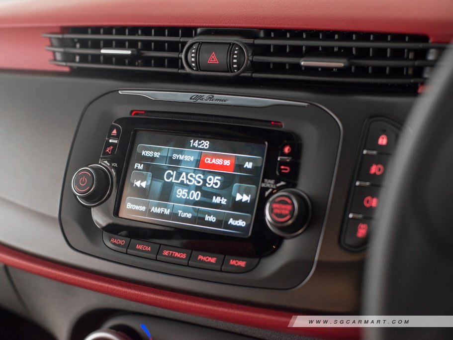 https://i.i-sgcm.com/new_cars/cars/11148/11148_g59