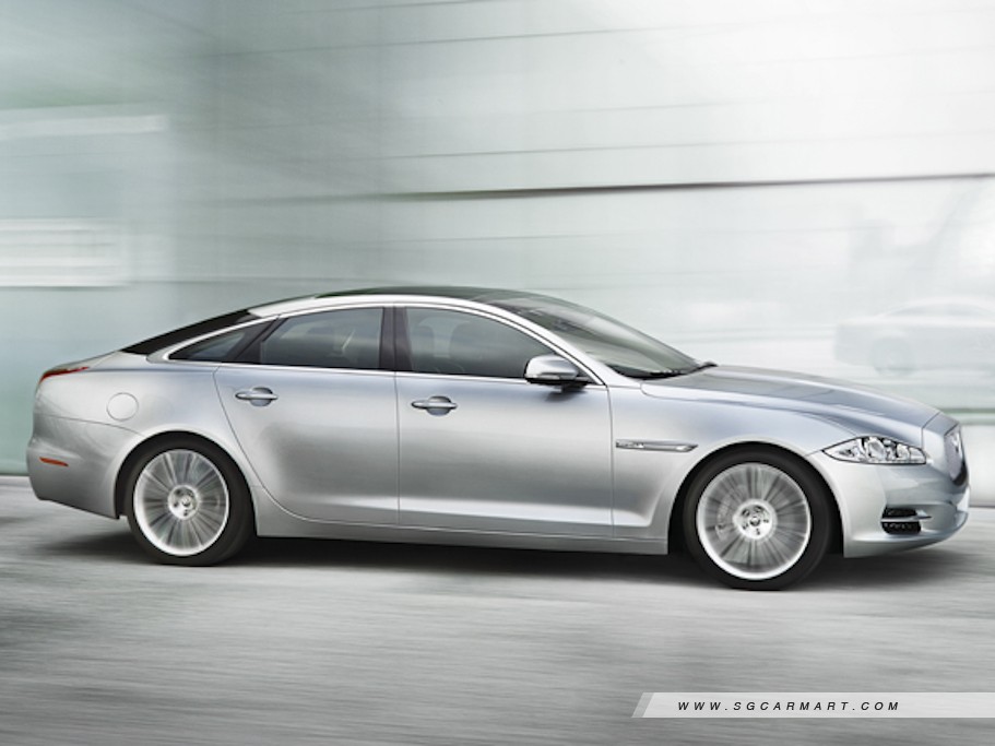 https://i.i-sgcm.com/new_cars/cars/11152/11152_g3