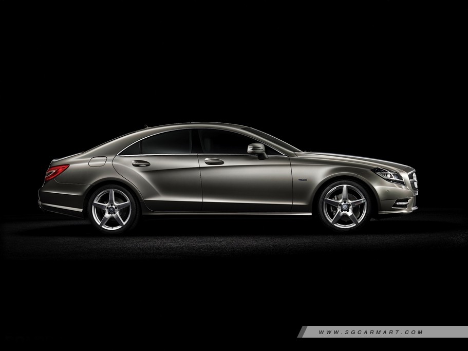 https://i.i-sgcm.com/new_cars/cars/11155/11155_g2