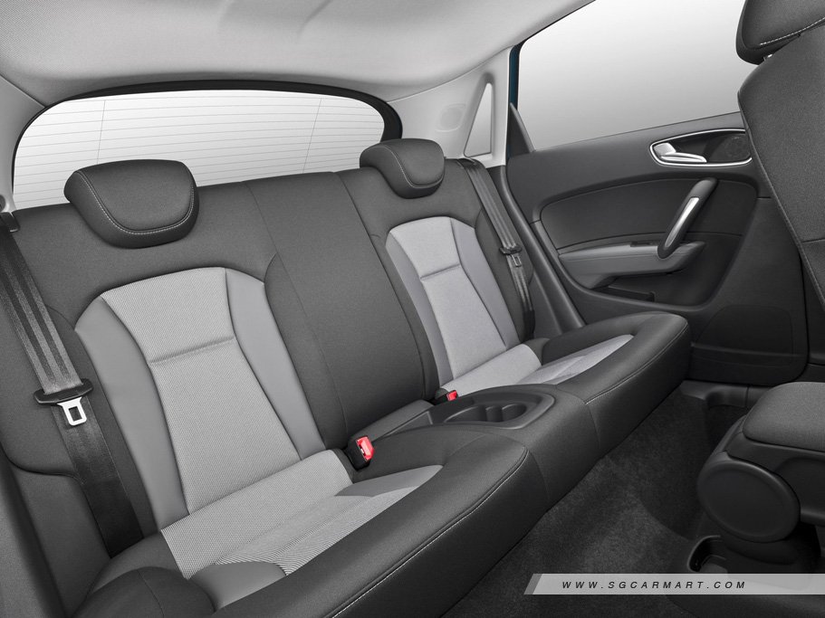 https://i.i-sgcm.com/new_cars/cars/11164/11164_g13