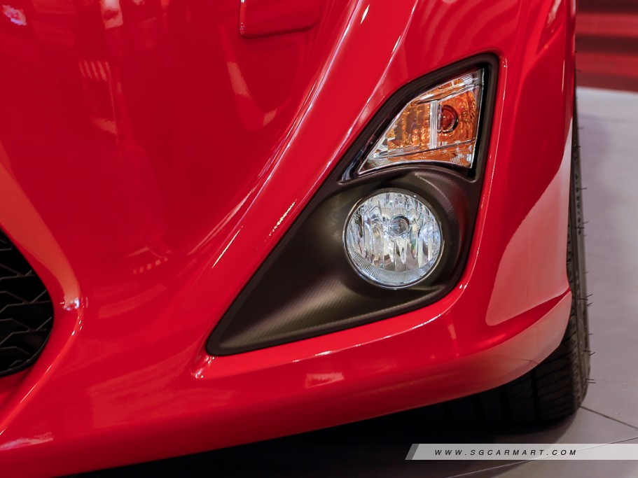 https://i.i-sgcm.com/new_cars/cars/11167/11167_g57