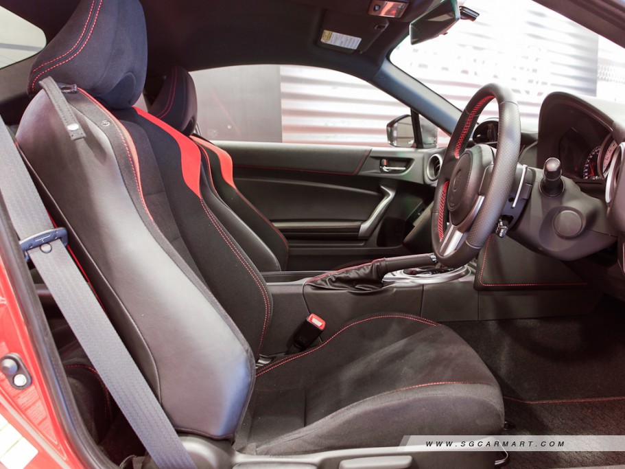 https://i.i-sgcm.com/new_cars/cars/11167/11167_g63