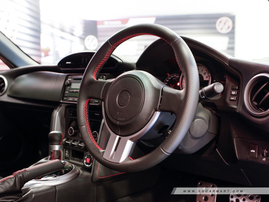 https://i.i-sgcm.com/new_cars/cars/11167/11167_g65