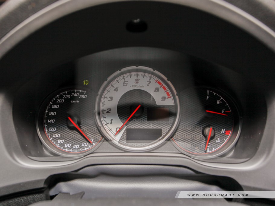 https://i.i-sgcm.com/new_cars/cars/11167/11167_g69