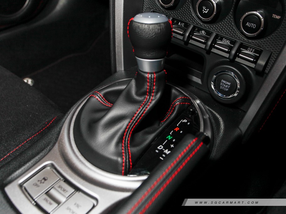 https://i.i-sgcm.com/new_cars/cars/11167/11167_g74