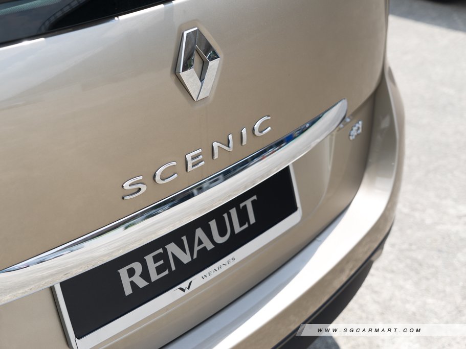 https://i.i-sgcm.com/new_cars/cars/11170/11170_g14