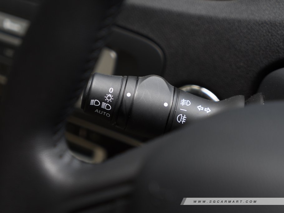 https://i.i-sgcm.com/new_cars/cars/11170/11170_g23
