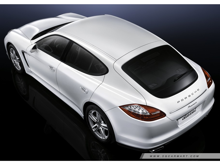 https://i.i-sgcm.com/new_cars/cars/11177/11177_g10