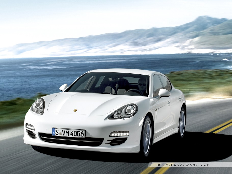 https://i.i-sgcm.com/new_cars/cars/11177/11177_g2