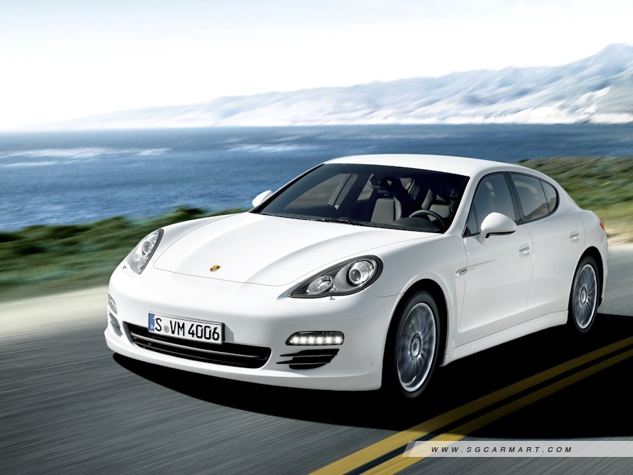 https://i.i-sgcm.com/new_cars/cars/11177/11177_g3