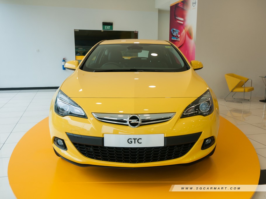 https://i.i-sgcm.com/new_cars/cars/11180/11180_g2