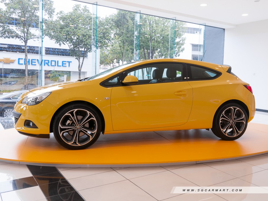 https://i.i-sgcm.com/new_cars/cars/11180/11180_g4