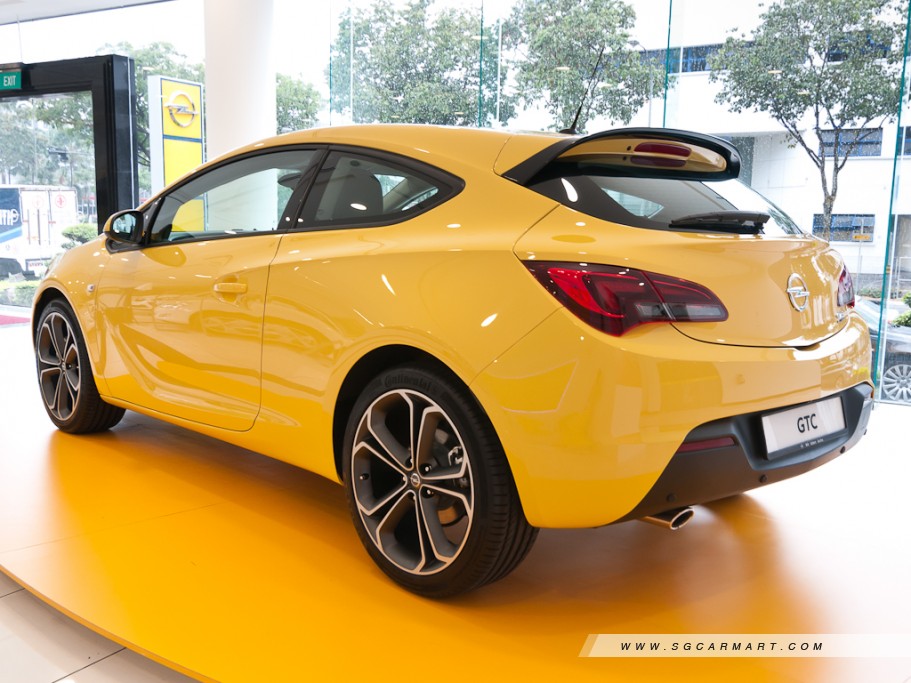 https://i.i-sgcm.com/new_cars/cars/11180/11180_g7