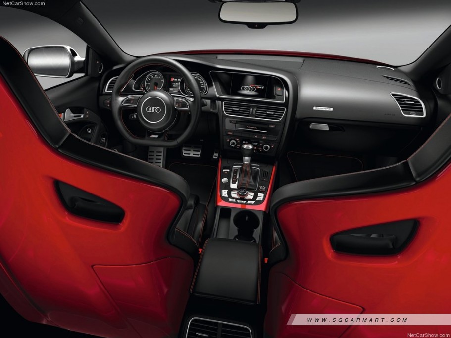 https://i.i-sgcm.com/new_cars/cars/11188/11188_g13