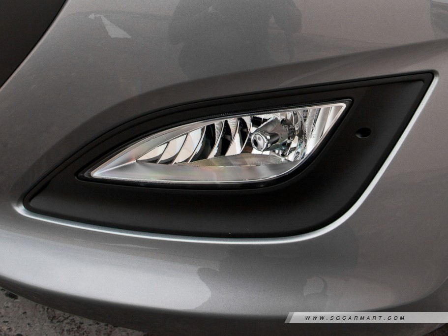 https://i.i-sgcm.com/new_cars/cars/11189/11189_g49