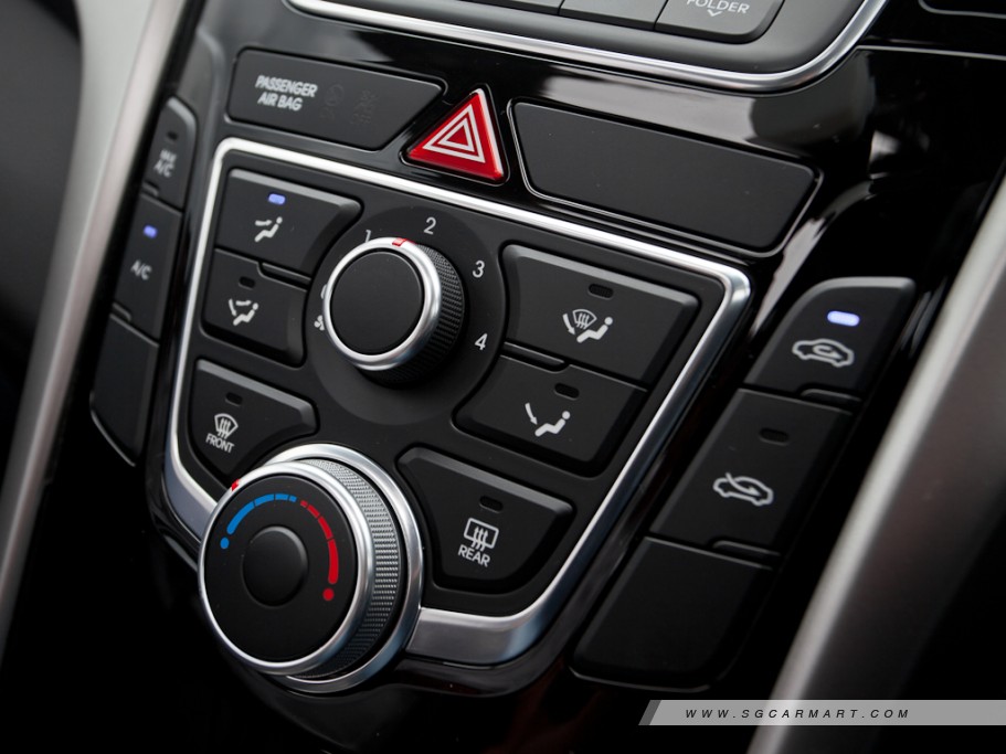 https://i.i-sgcm.com/new_cars/cars/11189/11189_g63