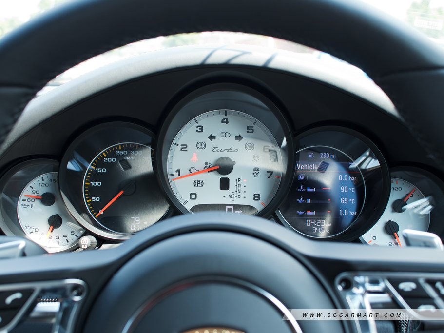 https://i.i-sgcm.com/new_cars/cars/11190/11190_g19