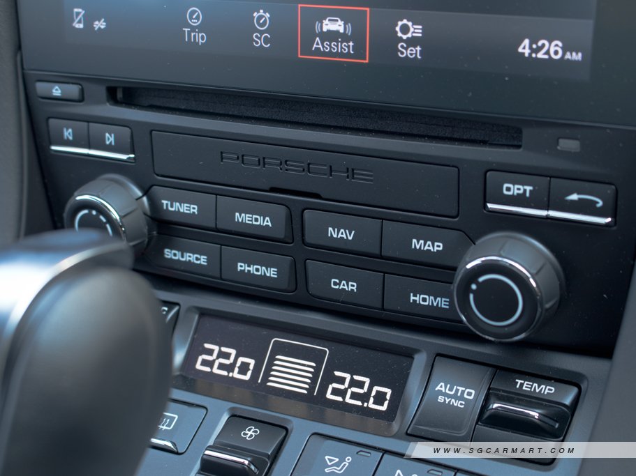 https://i.i-sgcm.com/new_cars/cars/11190/11190_g25