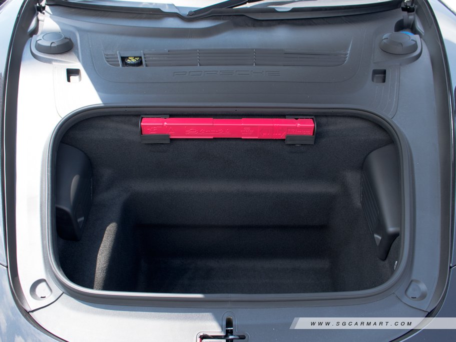 https://i.i-sgcm.com/new_cars/cars/11190/11190_g29