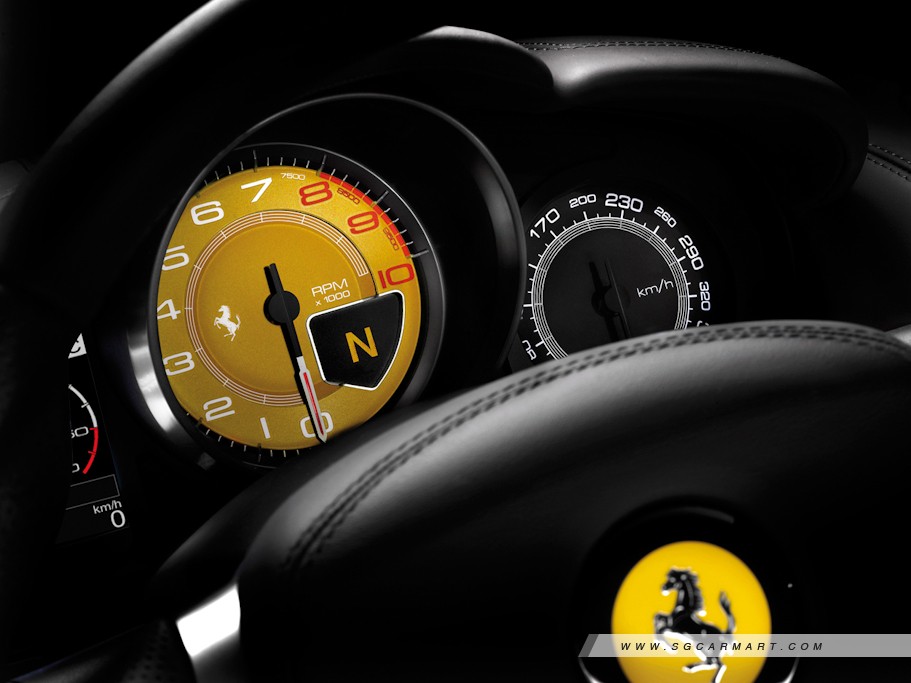 https://i.i-sgcm.com/new_cars/cars/11194/11194_g18